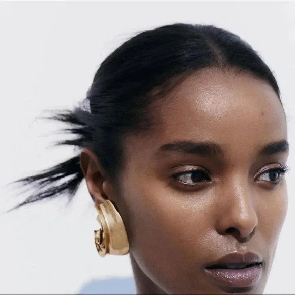 ZARA SEMI-CIRCULAR SILVER GOLD  EARRINGS - Picture 10 of 16